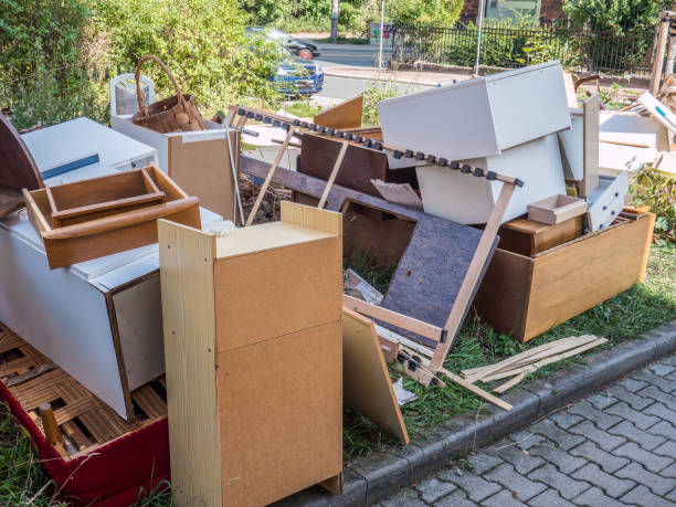Best Commercial Cleanout Services  in Glenville, WV